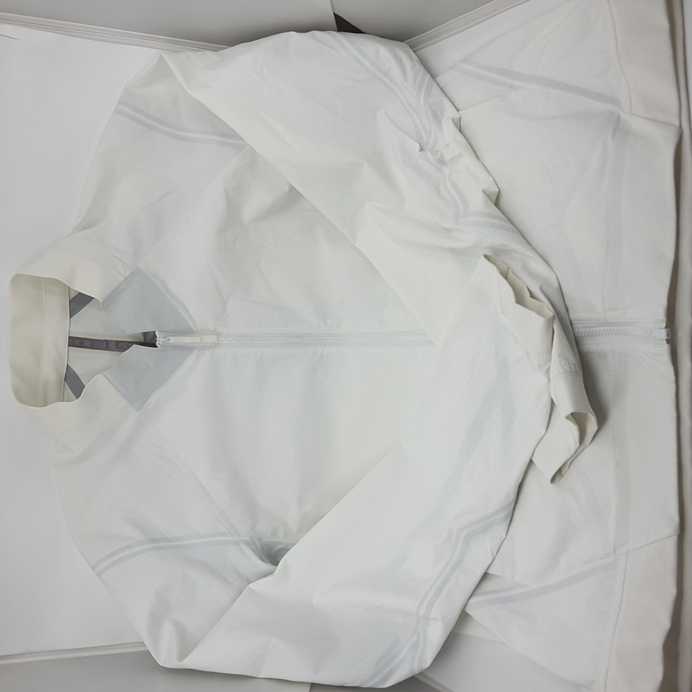 VEILANCE ARC'TERYX Nemis Jacket Light Size Medium NWT
